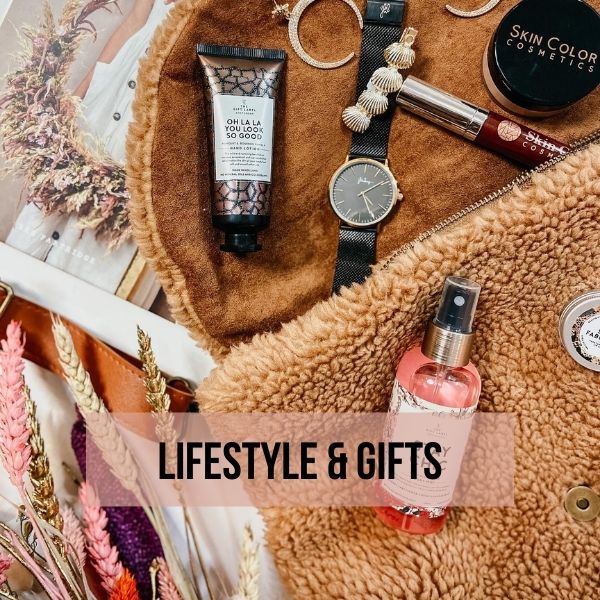 Ontdek het assortiment lifestyle en cadeau's bij Stijlhuis 245 met andere andere de mooie producten van The Gift label, Mijn stijl en Skin Color Cosmetics